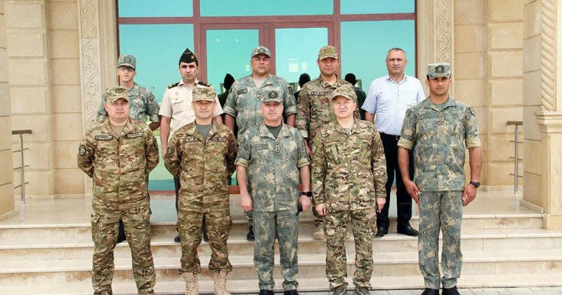 В Баку прошли военные консультации между Азербайджаном и Казахстаном ФОТО