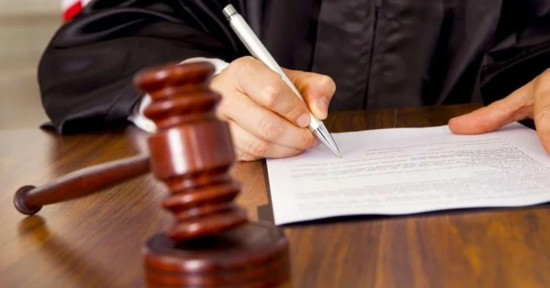 Məhkəmə keçmiş deputatla bağlı qərarını AÇIQLADI FOTO