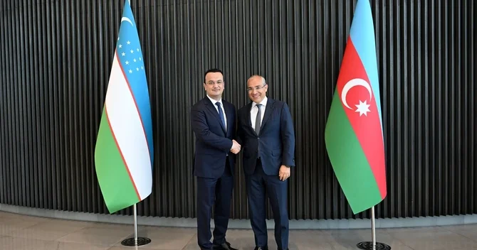 Mikayıl Cabbarov Laziz Kudratov ilə görüşüb