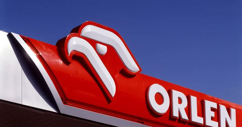 Orlen прекращает поставки российской нефти в Чехию