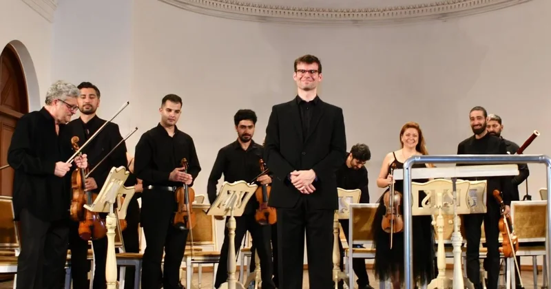 Paul Johannes Rossmann’ın rəhbərliyi ilə Azərbaycan Dövlət Kamera Orkestri konserti baş tutub FOTO