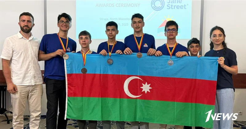 Азербайджанский школьник стал первым среди первых на международной олимпиаде ФОТО