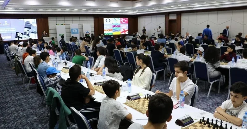 Shamakhi Open də iki lider