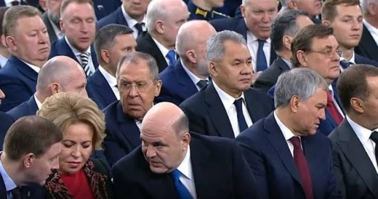 ​“Elitada pessimist əhval ruhiyyə hökm sürür” “Bu, Putinin məğlubiyyətidir...”
