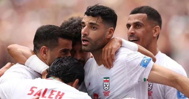İranın mundialdan getməsinə görə sevindim, rəqs etdim