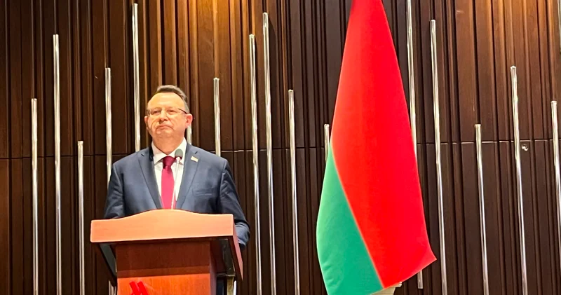Diplomat Belarus Azərbaycan münasibətlərində ölkə liderlərinin rolundan danışıb