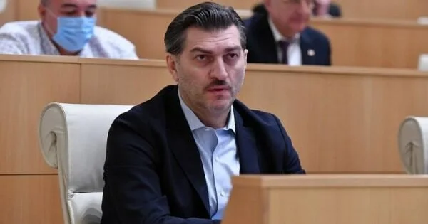 Kavelaşvili də Xameneinin dəfn mərasiminə qatılacaq
