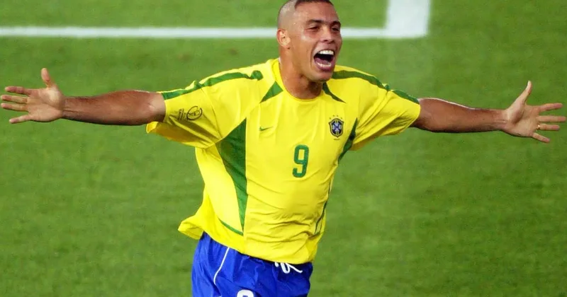 Ronaldo həmin imicinə görə üzr istədi