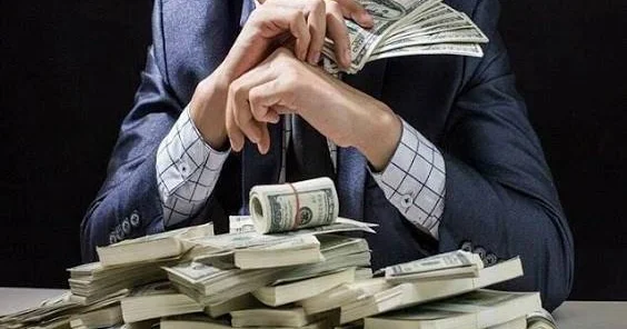 Nazir investisiya xərclərinin az icrasının səbəbini açıqladı