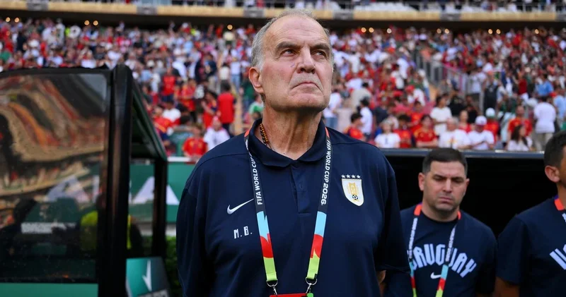Bielsa istefa verdi Uruqvay millisində ayrılıq