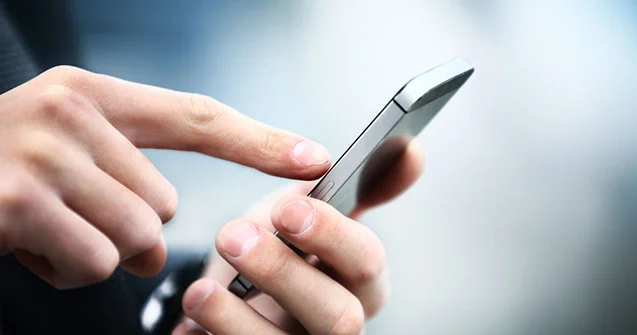Aliment verməyən kişi arvadının telefonunu oğurlayıb satdı