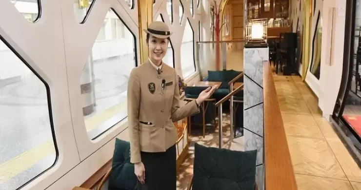 Yapon qatarlarında vaqonda vanna otağı var
