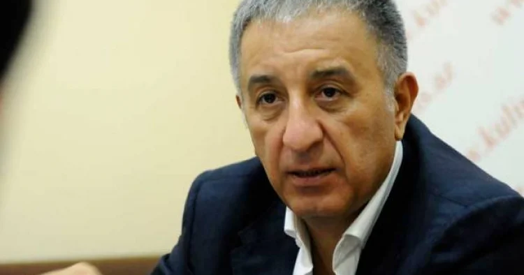 İbrahim Nəbioğlunun “Oxumaq və unutmaq paradoksu” kitabı haqqında