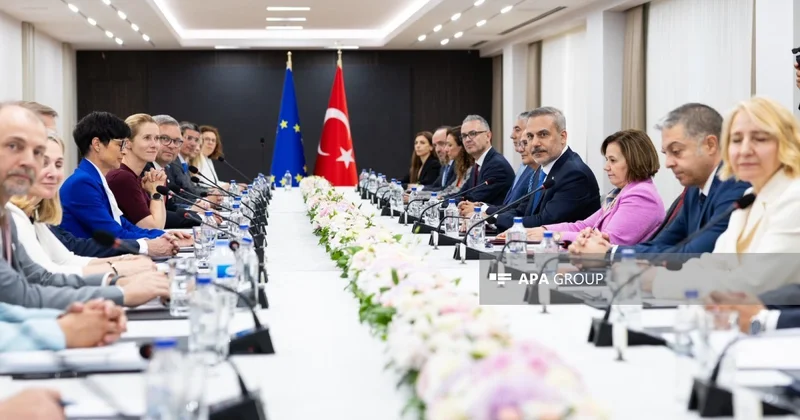 Hakan Fidan Aİ nin yüksəkvəzifəli rəsmilərini qəbul edib FOTO