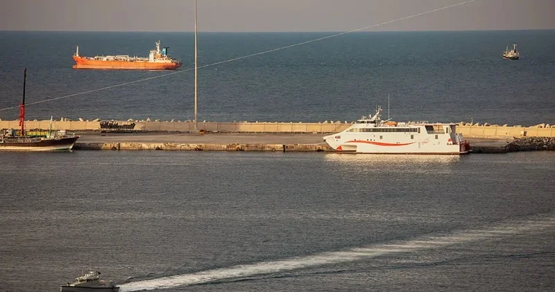 Omandan Hörmüz boğazı üçün YENİ ÖDƏNİŞ TƏKLİFİ