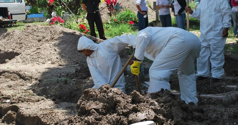 Bir tükdən asılı qalan meyit: Ölünün şəxsiyyəti necə müəyyənləşdirilir?
