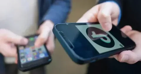 Sosial şəbəkələrdə uşaqların hüquqlarının qorunmasına dair cərimələr qəbul edildi
