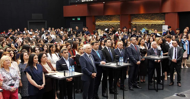 BAAU da 30 cu Məzun Günü keçirildi Fotolar