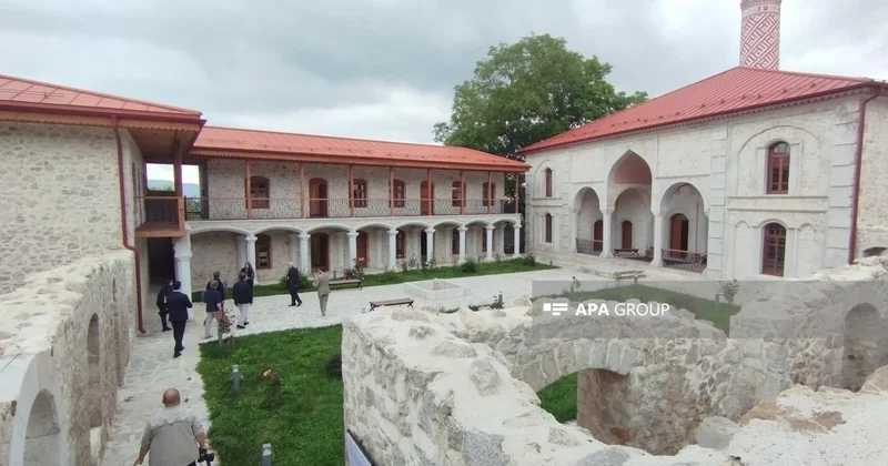 Делегации стран ОТГ ознакомились с историческими памятниками Шуши ФОТО