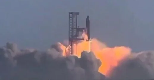 Потрясающие кадры пробного запуска Starship на орбиту ВИДЕО
