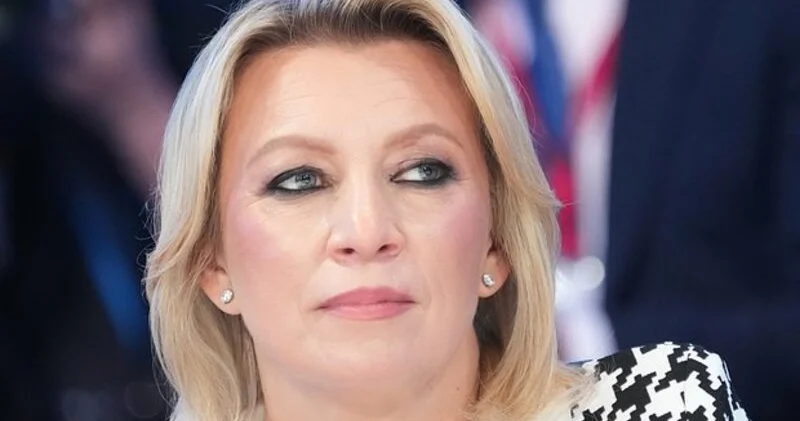 Zaxarova Makrona: Onlara verdiyiniz silahlar kimə qarşı istifadə ediləcək?