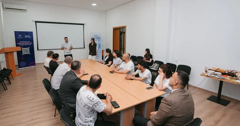 Gəncədə “mygov” istifadəçilərinin təklif və rəyləri dinlənilib FOTO