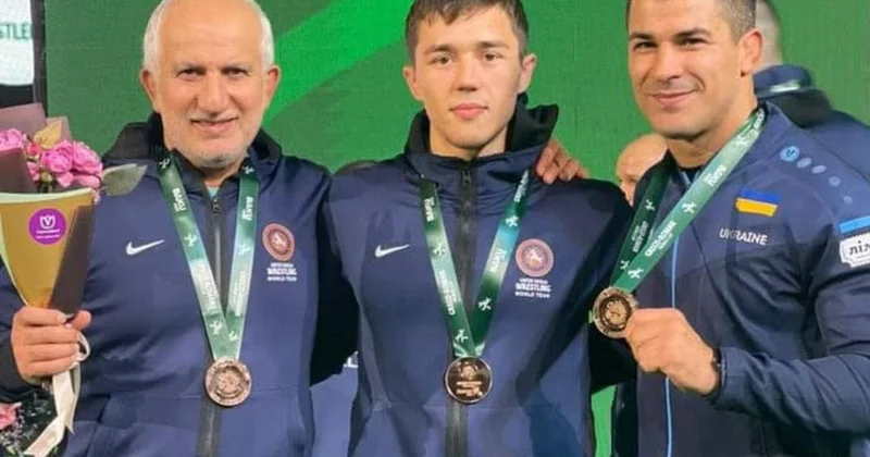 Ukrayna millisinin azərbaycanlı baş məşqçisi: Bizə hələ də bazarda işləyən biri kimi yanaşırlar