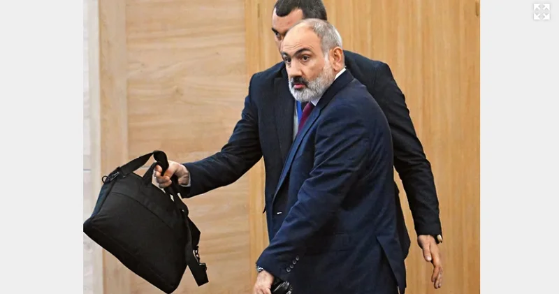 Paşinyan yenidən “hücuma keçdi” İrəvanın küçələri QARIŞDI KONKRET