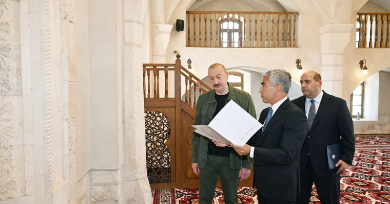 Prezident İlham Əliyev Ağdamın Qiyaslı kəndindəki tarixi məscidin binasının bərpadan sonra açılışında iştirak edib VİDEO