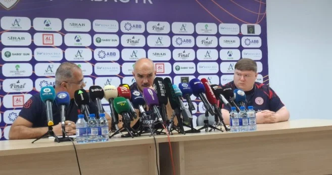 Qarabağ kimi komandalara qarşı çox da taktiki dəyişiklik etməyə ehtiyac yoxdur Şelburn un baş məşqçisi