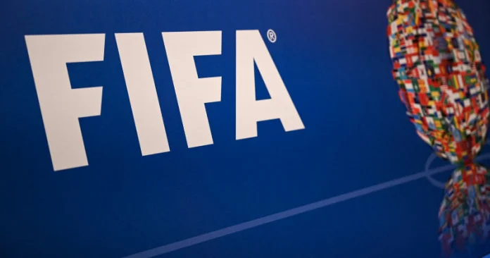 FİFA futbolçulara