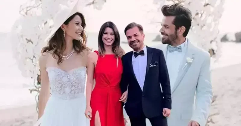 Məhşur çütlüyün11 ci ildönümü üçün romantik şənlik! Bir birlərinə sevgilərini elan etdilər FOTO