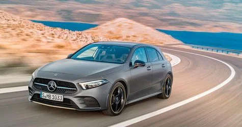 “Mercedes Benz”in mənfəəti yarıdan çox azaldı