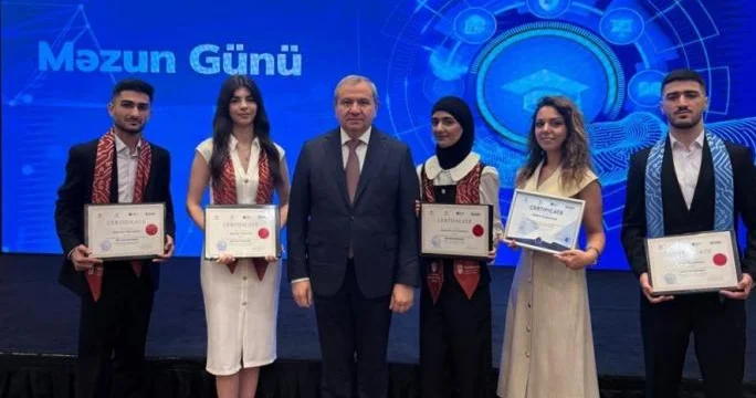 BDU nun 6 tələbəsi Azərbaycan Kibertəhlükəsizlik Mərkəzindən məzun olub