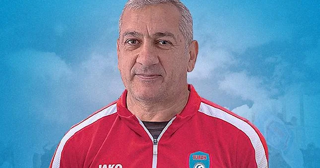 “Mən belə insanları başa düşmürəm” Yunis Hüseynov cadulanıb?