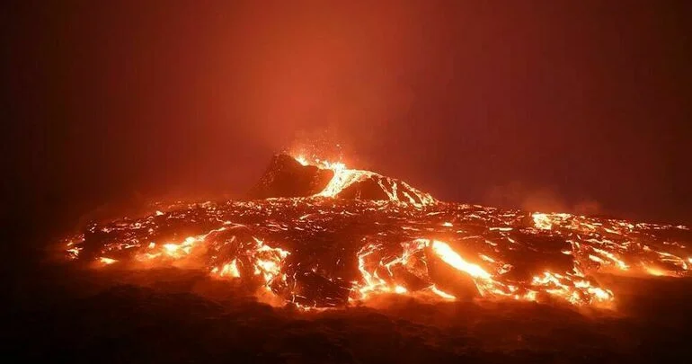 Kamçatkada zəlzələdən sonra “Klyuçevaya sopka” vulkanı püskürüb