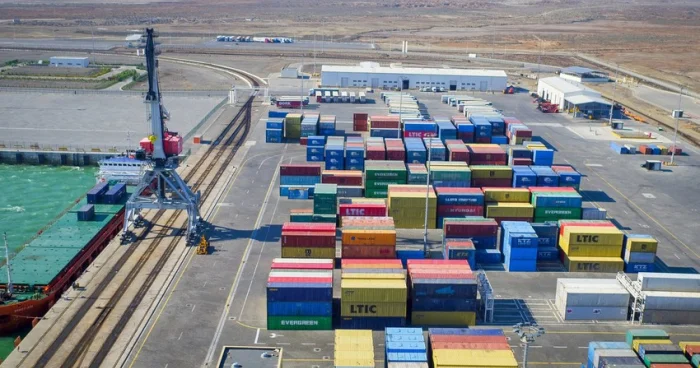 Dəniz Limanında aşırılan yükün həcmi 6 % dən çox artıb