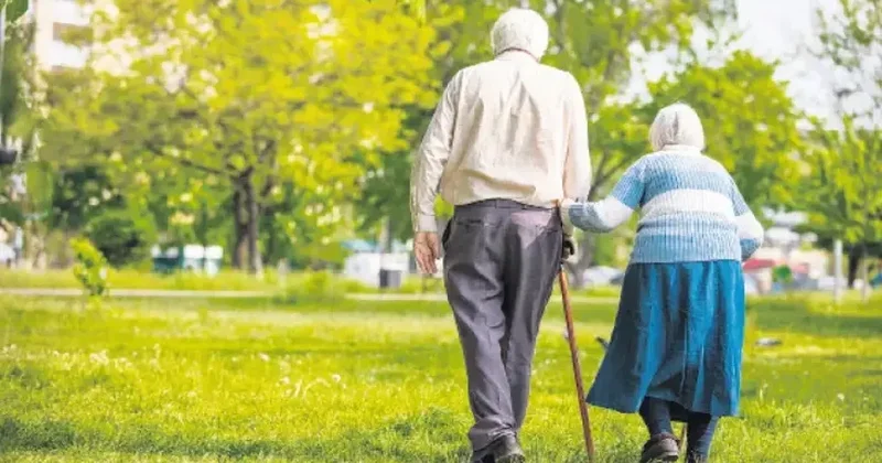 Qadınlar kişilərdən orta hesabla 5 il daha uzun yaşayır