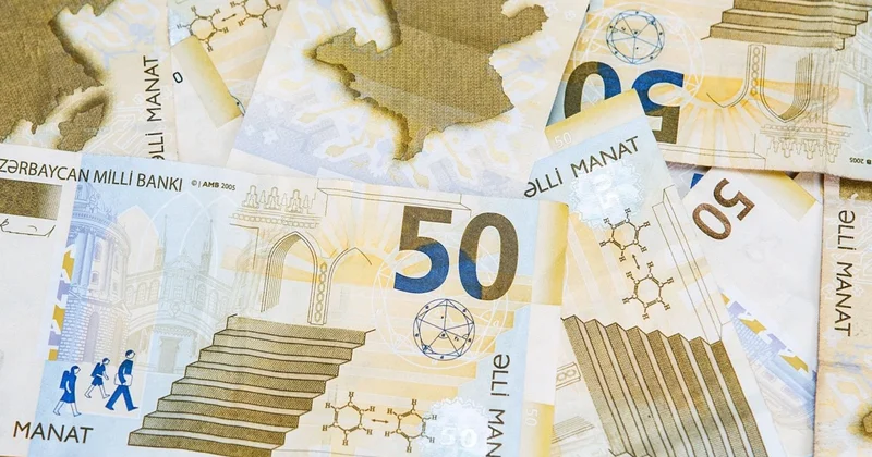 I yarımildə bank əmanətçilərinin depozit gəlirləri 20% dən çox artıb
