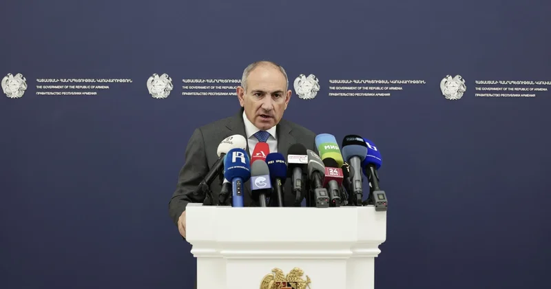 Paşinyan orduda əsgər intiharlarının 3 əsas səbəbini sadaladı