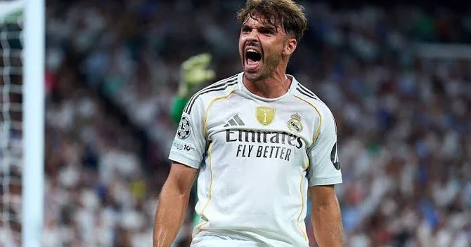 Real Madrid in futbolçusu 6 həftə yaşıl meydanlardan uzaq qalacaq
