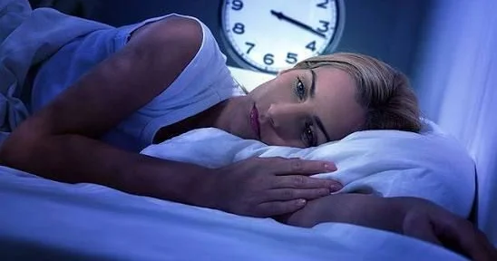 Yuxusuz gecələr ürək üçün təhlükə yarada bilər