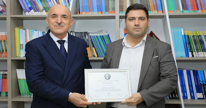 DİM rəsmisini Firidun bəy Köçərli mükafatı ilə təltif etdi