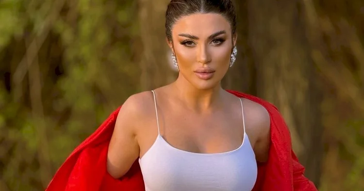 Nəfəs mədə ağrısından danışdı