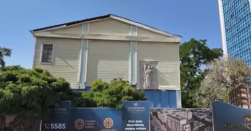 Naxçıvanda “Fortuna” şirkətinin tikinti qalmaqalı: Sakinlər yarımsökülmüş binada acınacaqlı vəziyyətdə qalıblar VİDEO