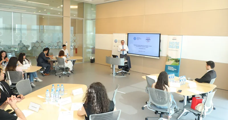 MEDİA və ADA Universitetinin jurnalistlər üçün təlim keçirir (FOTO)