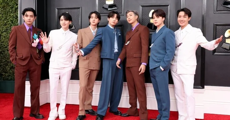 BTS Qremmi ni boykot etdi