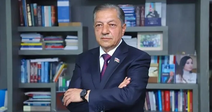 Türk Ordusu bütün türk dünyasının qürur mənbəyidir Cavanşir Feyziyev yazır