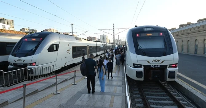32 ildən sonra Bakıdan Ağdama ilk qatar Biletlər 3 günə satıldı