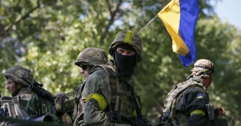 Ukrayna Belqorodda ticarət mərkəzini vurdu